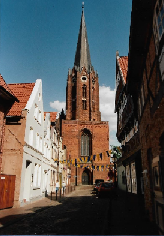 St. Petri-Kirche.png